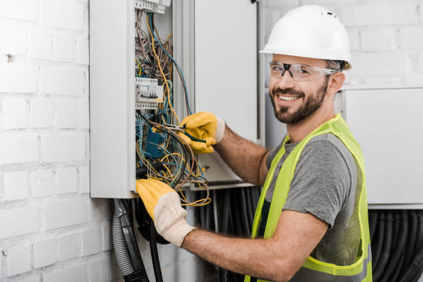 Best Local Electrician Companies  in Salisbury, MO